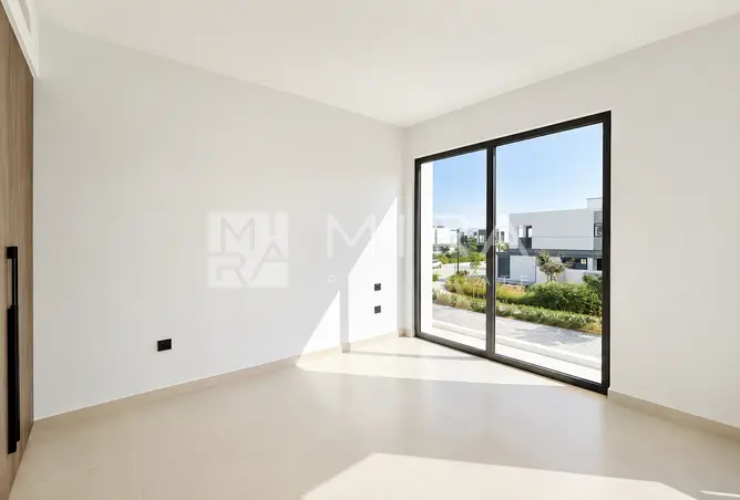 152873431 - Property Image 2