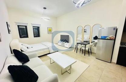 Apartment - Studio - 1 Bathroom for rent in Damac Maison Prive B - Damac Maison Prive - Business Bay - Dubai