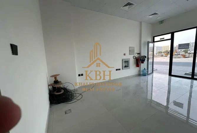 102420417 - Property Image 2