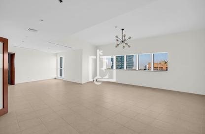 Apartment - 3 - 4 for sale in Dubai Jewel Tower - Dubai Internet City - Dubai Apartment - 3 - 4 for sale in Dubai Jewel Tower - Dubai Internet City - Dubai