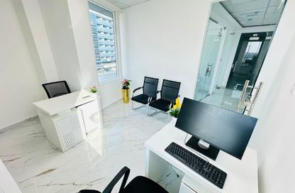 Office Space - Studio - 1 for rent in Fatima Mohammad Ahmad Bin Suleiman Building - Al Raffa - Bur Dubai - Dubai