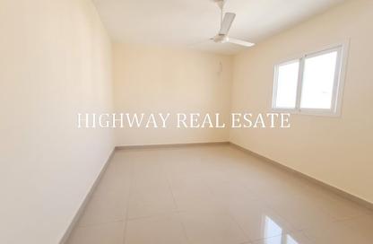 Apartment - 1 - 1 for rent in Muwailih Building - Muwaileh - Sharjah
