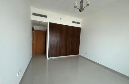 Apartment - 2 Bedrooms - 3 Bathrooms for rent in Al Khan Corniche - Al Khan - Sharjah