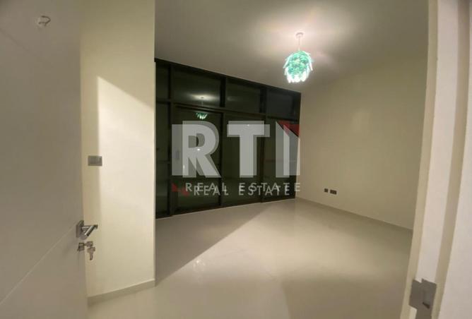 96957737 - Property Image 2