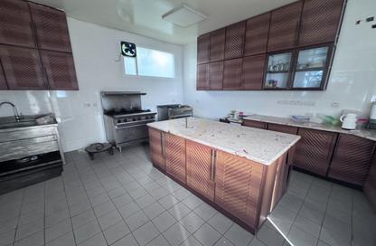 Villa - 7+ - 7+ for sale in Jefeer Jedeed - Falaj Hazzaa - Al Ain