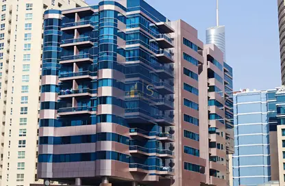 Apartment - 3 Bedrooms - 4 Bathrooms for sale in Ary Marina View Tower - Dubai Marina - Dubai