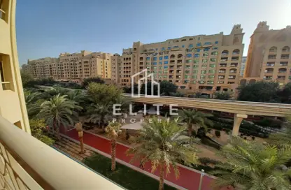 Apartment - 2 Bedrooms - 2 Bathrooms for sale in Al Anbara - Shoreline Apartments - Palm Jumeirah - Dubai
