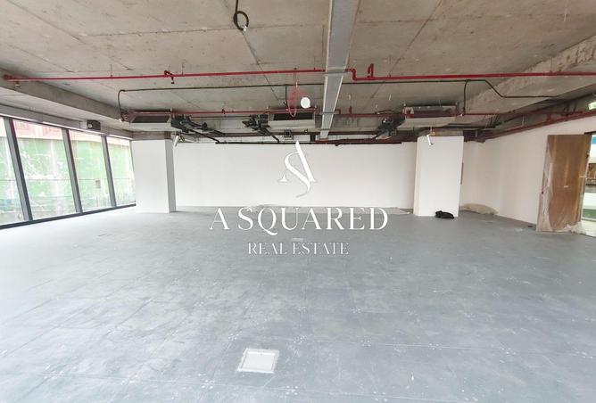 64031837 - Property Main Image