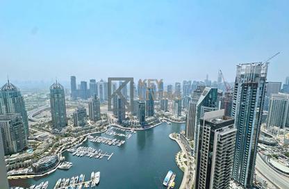 Apartment - 1 - 2 for rent in Cayan Tower - Dubai Marina - Dubai