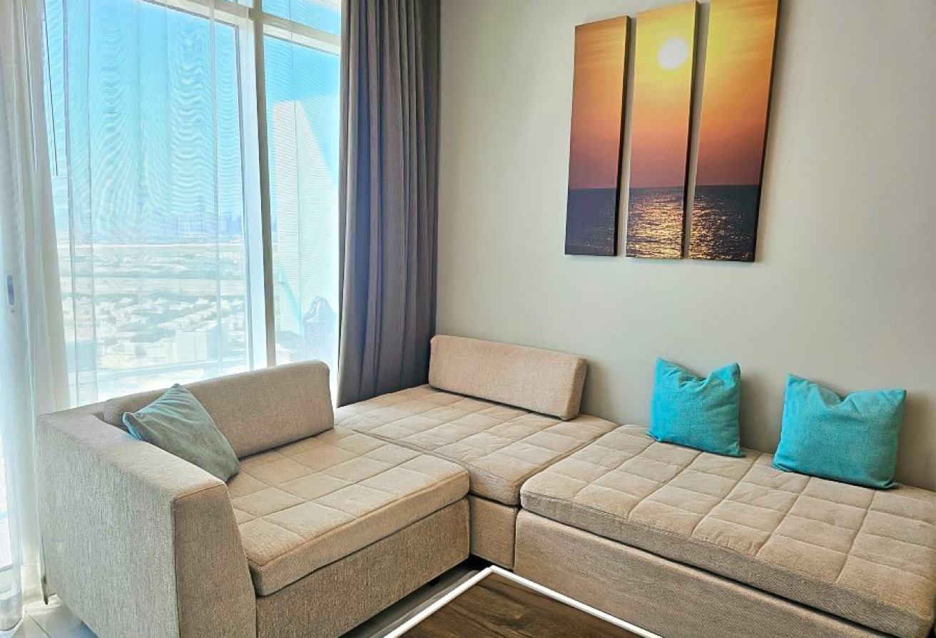 Luxury 1BD | High Floor | Multiple Cheques