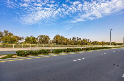 Apartment - 3 Bedrooms - 4 Bathrooms for sale in Janayen Avenue - Mirdif Hills - Mirdif - Dubai