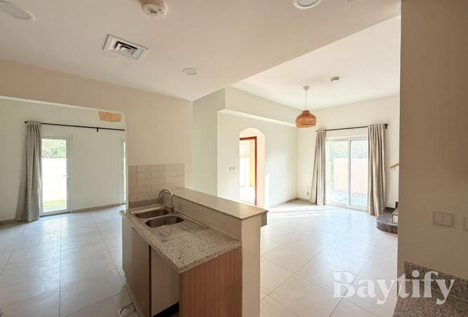 111411978 - Property Image 3