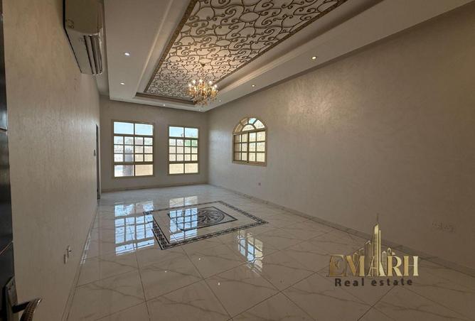 141431242 - Property Image 3