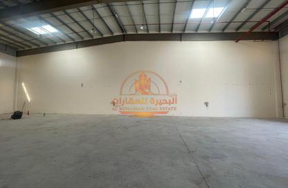 Warehouse - Studio - 2 Bathrooms for rent in Umm Al Thuoob - Umm Al Quwain