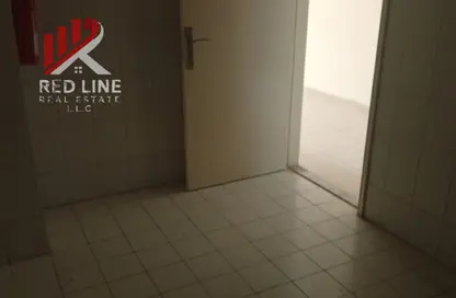 شقة - 2 غرف نوم - 2 حمامات للايجار في القادسية - الحيرة - الشارقة