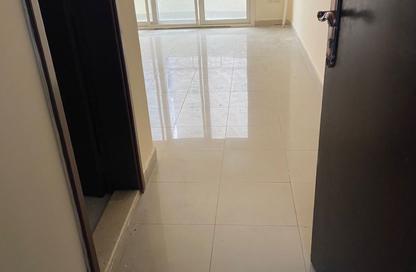 Apartment - 2 Bedrooms - 2 Bathrooms for rent in Abu Shagara building - Abu shagara - Sharjah