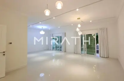 فيلا - 4 غرف نوم - 5 حمامات للايجار في فلل البرشاء 1 - البرشاء 1 - البرشاء - دبي