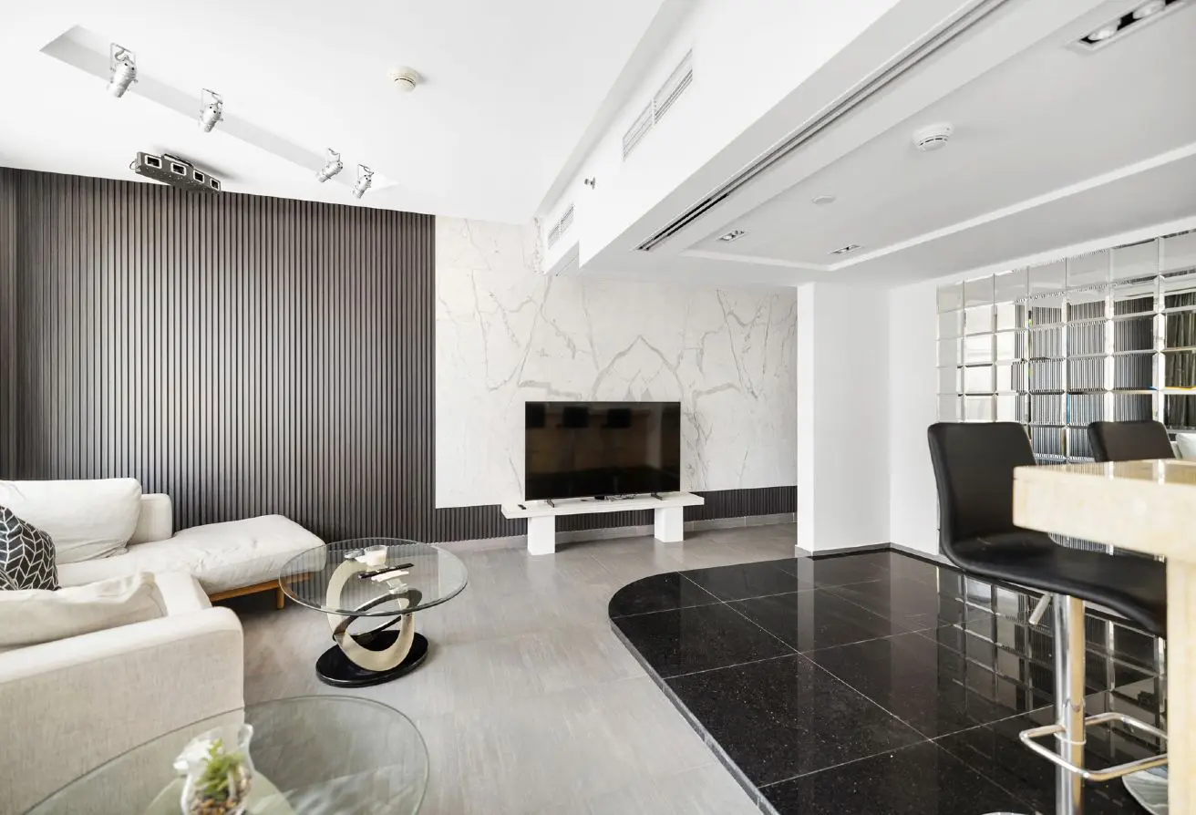124715524 - Property Main Image