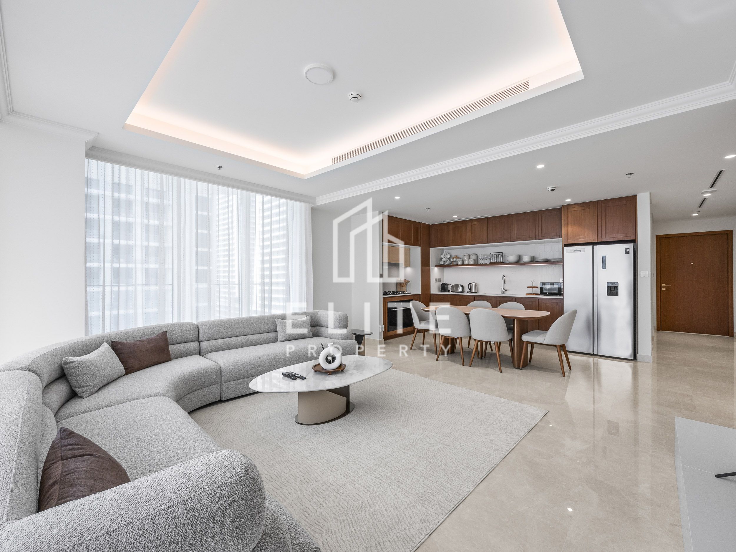 Elegant 3 Bedrooms Plus Study | Stunning Sea View