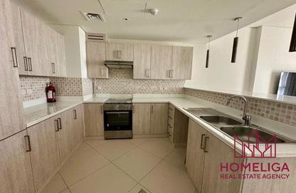 Apartment - 3 Bedrooms - 3 Bathrooms for rent in Seven Palm - Palm Jumeirah - Dubai