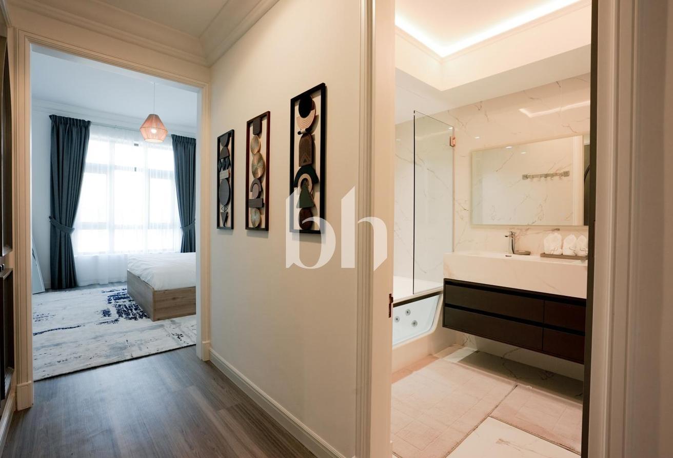 Furnished | Burj Khalifa View | Upgraded photo 17