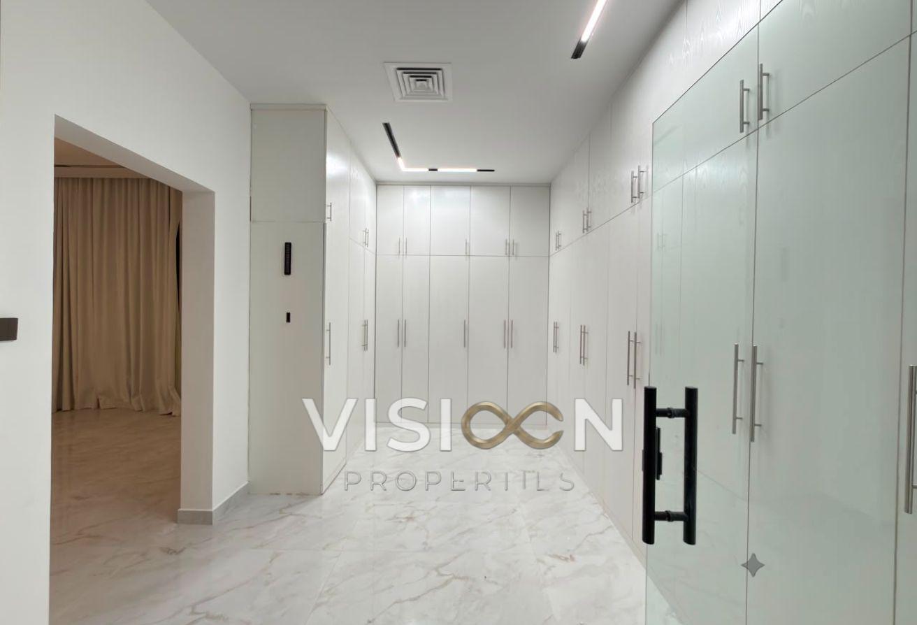 5BR Villa l Modern| Pool l High Quality photo 11