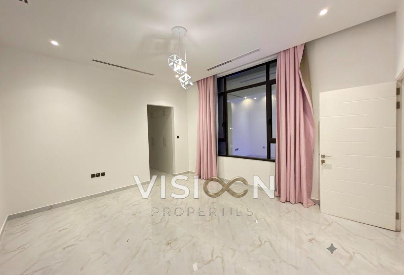 5BR Villa l Modern| Pool l High Quality photo 6