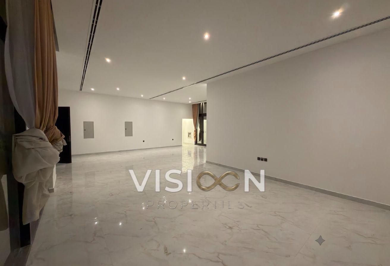 5BR Villa l Modern| Pool l High Quality photo 5