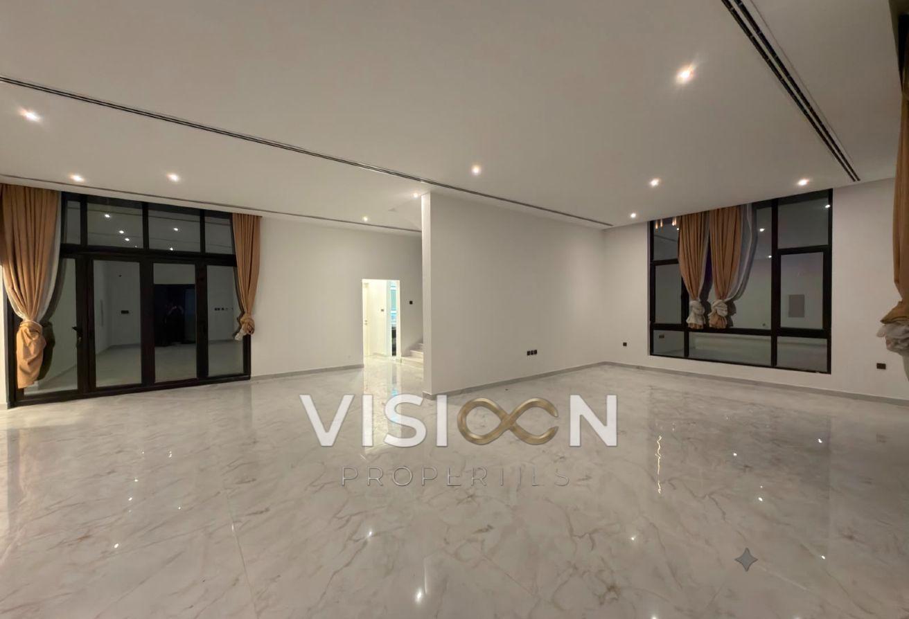 5BR Villa l Modern| Pool l High Quality photo 4