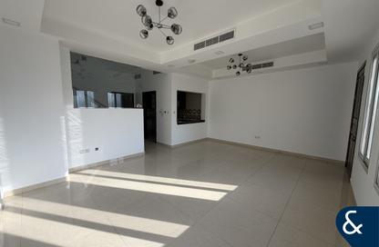 Villa - 5 - 2 for rent in Casa Royale - District 15 - Jumeirah Village Circle - Dubai