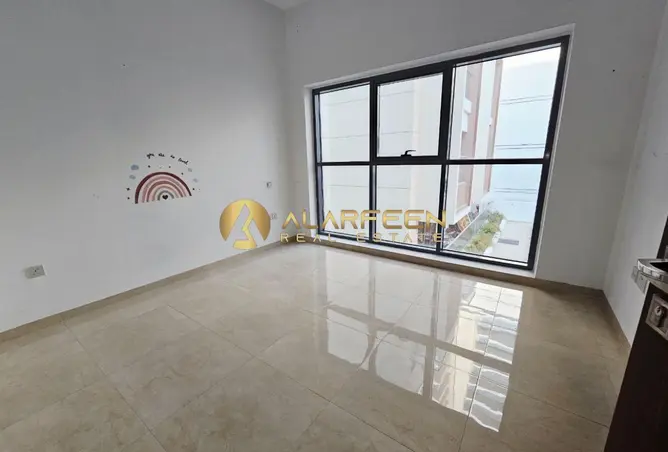 141452666 - Property Image 2