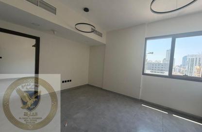 Apartment - 1 Bedroom - 2 Bathrooms for rent in Al Khan Corniche - Al Khan - Sharjah