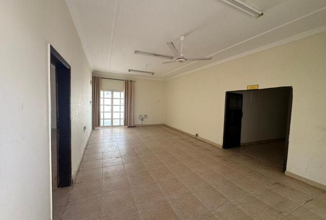 100422114 - Property Image 3