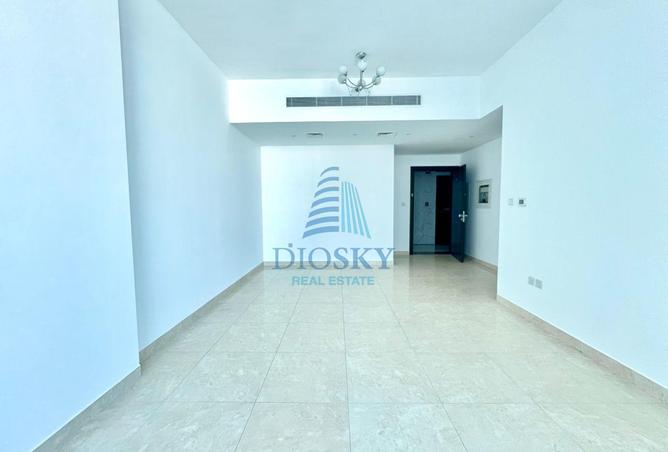 74241817 - Property Image 2