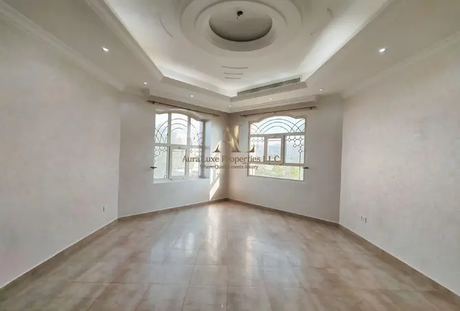 165601942 - Property Image 3