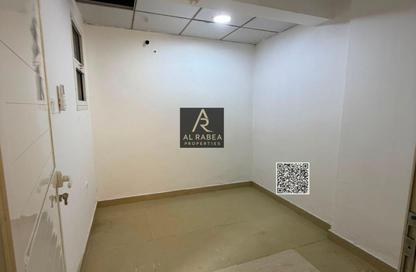Apartment - 3 Bedrooms - 3 Bathrooms for rent in Al Mowaihat 3 - Al Mowaihat - Ajman