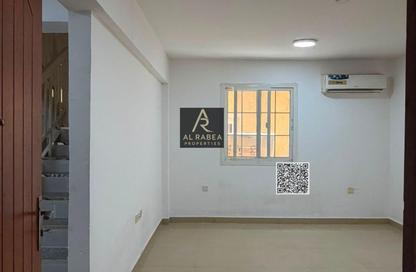 Apartment - 3 Bedrooms - 3 Bathrooms for rent in Al Mowaihat 3 - Al Mowaihat - Ajman