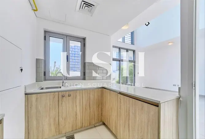 161441606 - Property Image 3