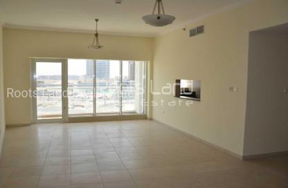 Apartment - 2 Bedrooms - 3 Bathrooms for rent in Burj Al Nujoom - Downtown Dubai - Dubai
