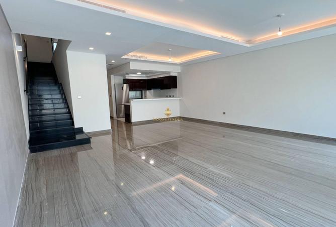 145058827 - Property Image 2