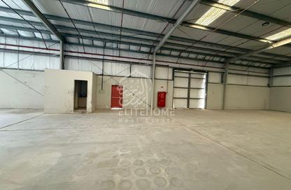 Warehouse - Studio - 1 Bathroom for rent in Al Sajaa S - Al Sajaa - Sharjah