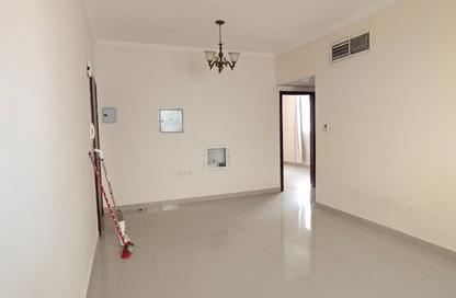 Apartment - 1 - 1 for rent in Al Qulaya'ah - Al Sharq - Sharjah