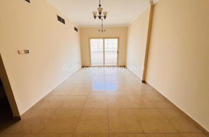 Apartment - 2 - 3 for rent in New Al Taawun Road - Al Taawun - Sharjah