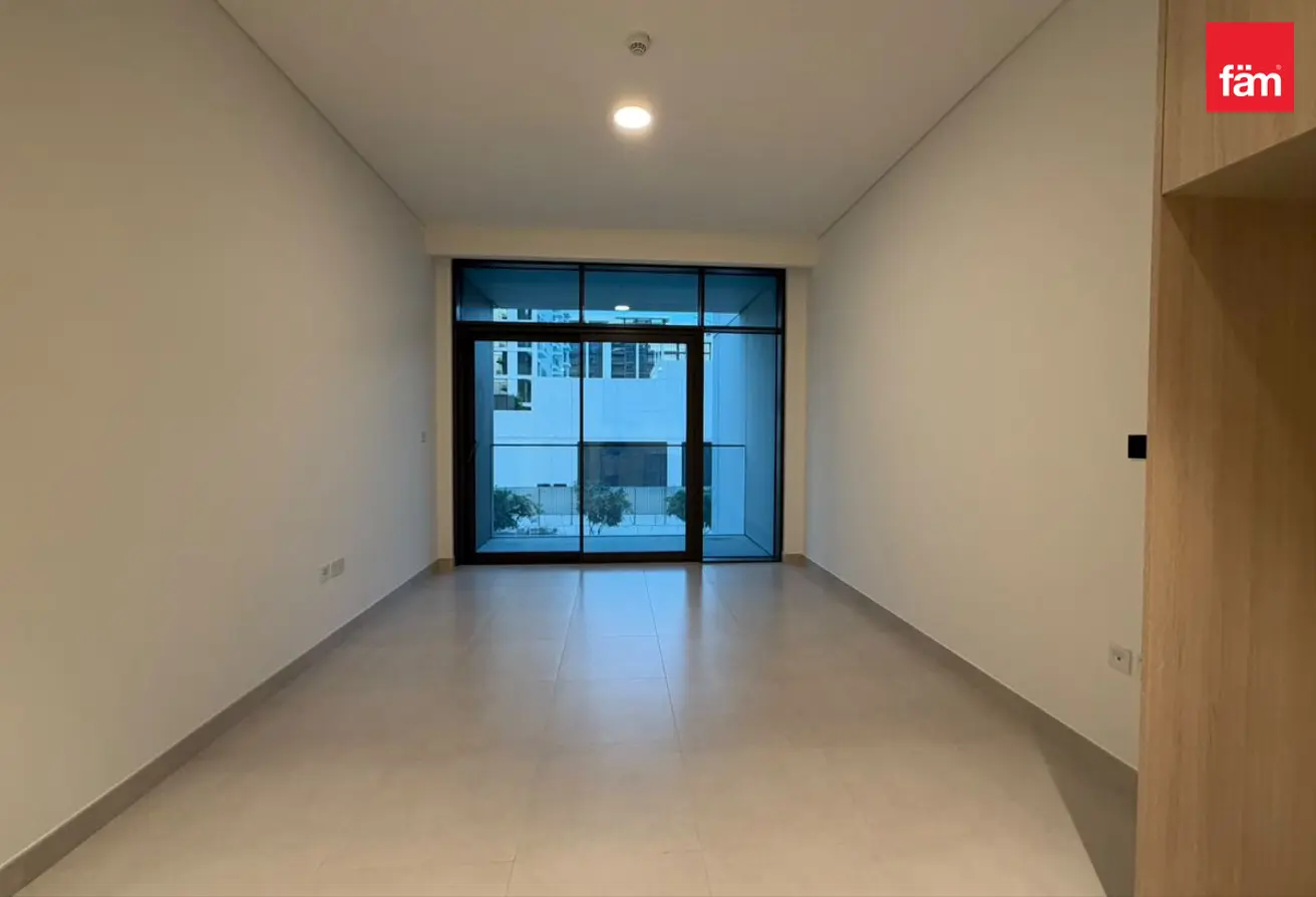 162787988 - Property Main Image