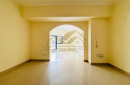 Apartment - 2 Bedrooms - 2 Bathrooms for rent in Mankhool - Bur Dubai - Dubai
