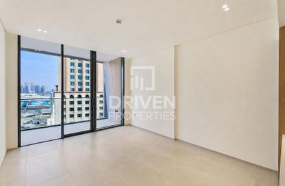 Apartment - 1 - 2 for rent in Binghatti Pinnacle - Dubai Healthcare City 2 - Al Jaddaf - Dubai