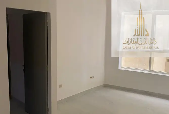 157806039 - Property Image 2