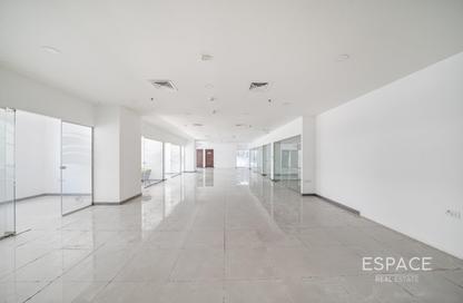 Office Space - Studio for rent in Bay Square Building 7 - Bay Square - Business Bay - Dubai