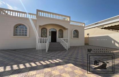 Villa - 3 Bedrooms - 4 Bathrooms for rent in Al Riffa - Ras Al Khaimah