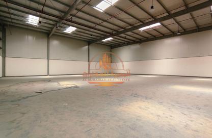 Warehouse - Studio - 1 Bathroom for rent in Ali Mousa Building - Al Sajaa Industrial - Al Sajaa - Sharjah
